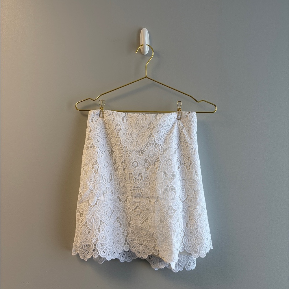White Lace skirt